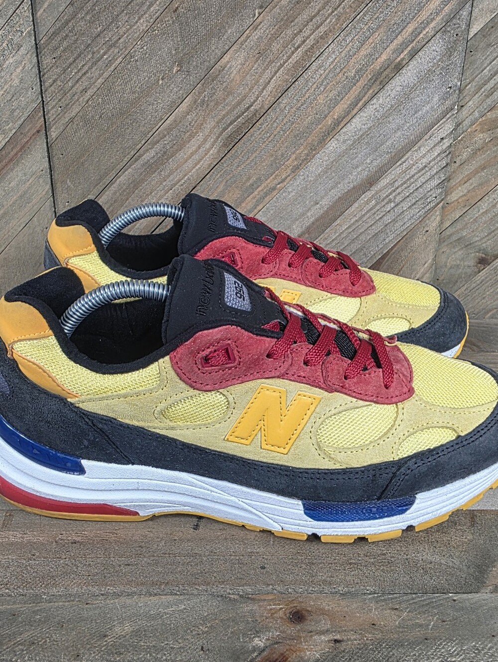 New Balance 992 Made In USA Atomic Yellow Red Mens Athletic Sneakers Size  9